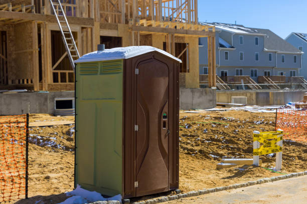 Portable Toilet Options We Offer in Summit, NJ
